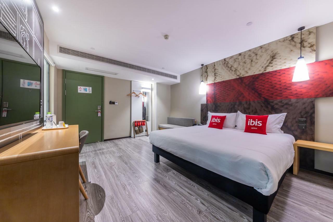Ibis Chongqing Jiefangbei Pedestrian Street Hotel מראה חיצוני תמונה